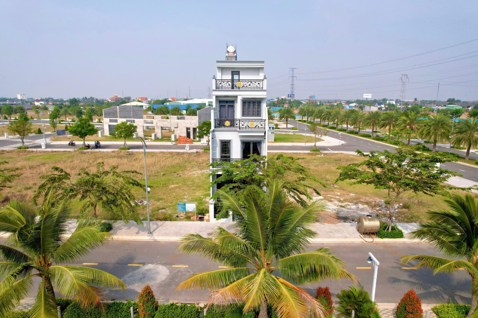 King Hill Residence pháp lý đầy đủ, sổ đỏ riêng từng nền. King Hill Residence pháp lý đầy đủ, sổ đỏ riêng từng nền.