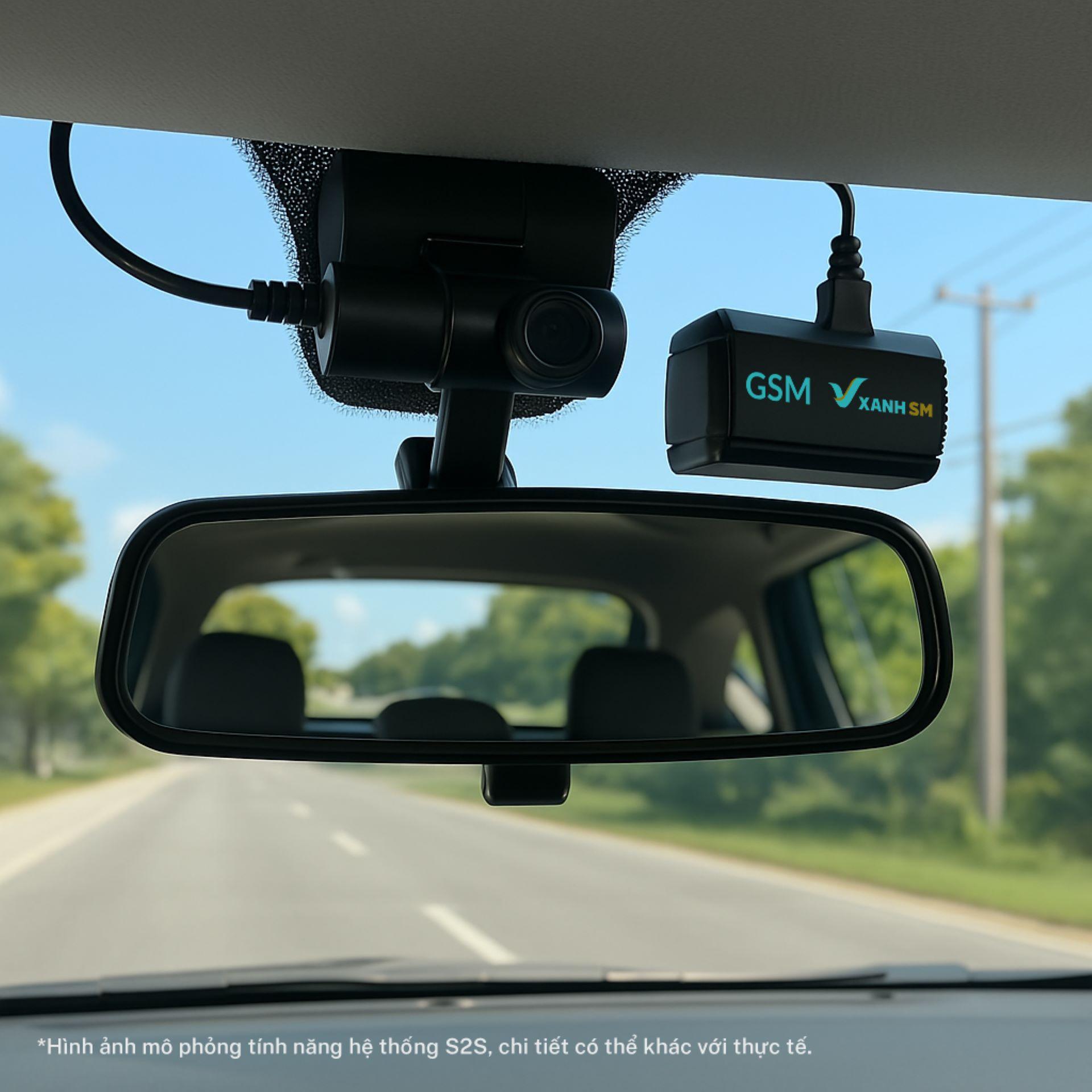 Hệ thống camera được tích hợp đặt phía trên gương chiếu hậu trong xe. Hệ thống camera được tích hợp đặt phía trên gương chiếu hậu trong xe.