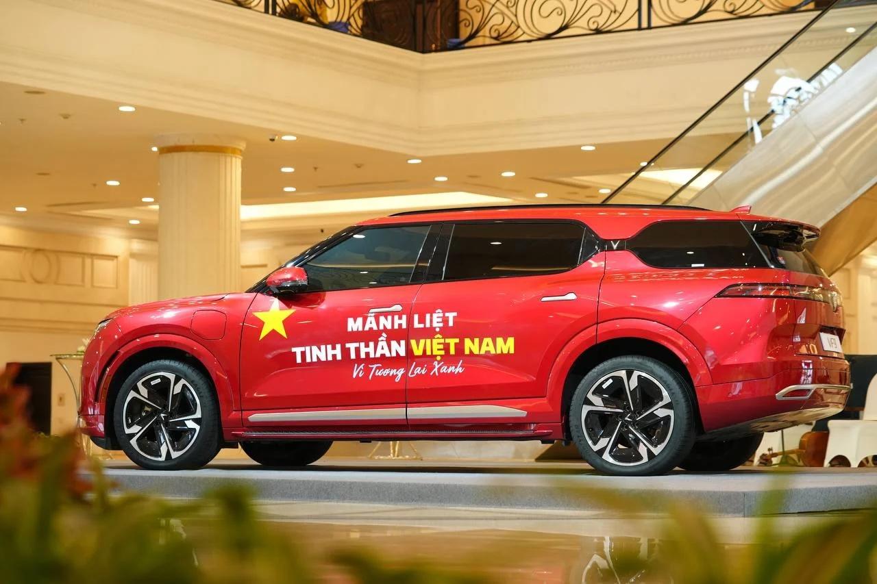 VinFast phát động chiến dịch “Mãnh liệt tinh thần Việt Nam - Vì tương lai xanh” lần 3 - ảnh 1 VinFast phát động chiến dịch “Mãnh liệt tinh thần Việt Nam - Vì tương lai xanh” lần 3 - ảnh 1
