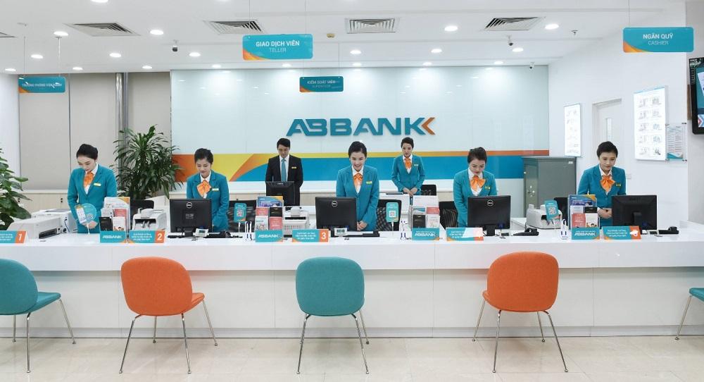 Ngân hàng ABBANK: Hành trình 30 năm miệt mài phát triển - ảnh 1