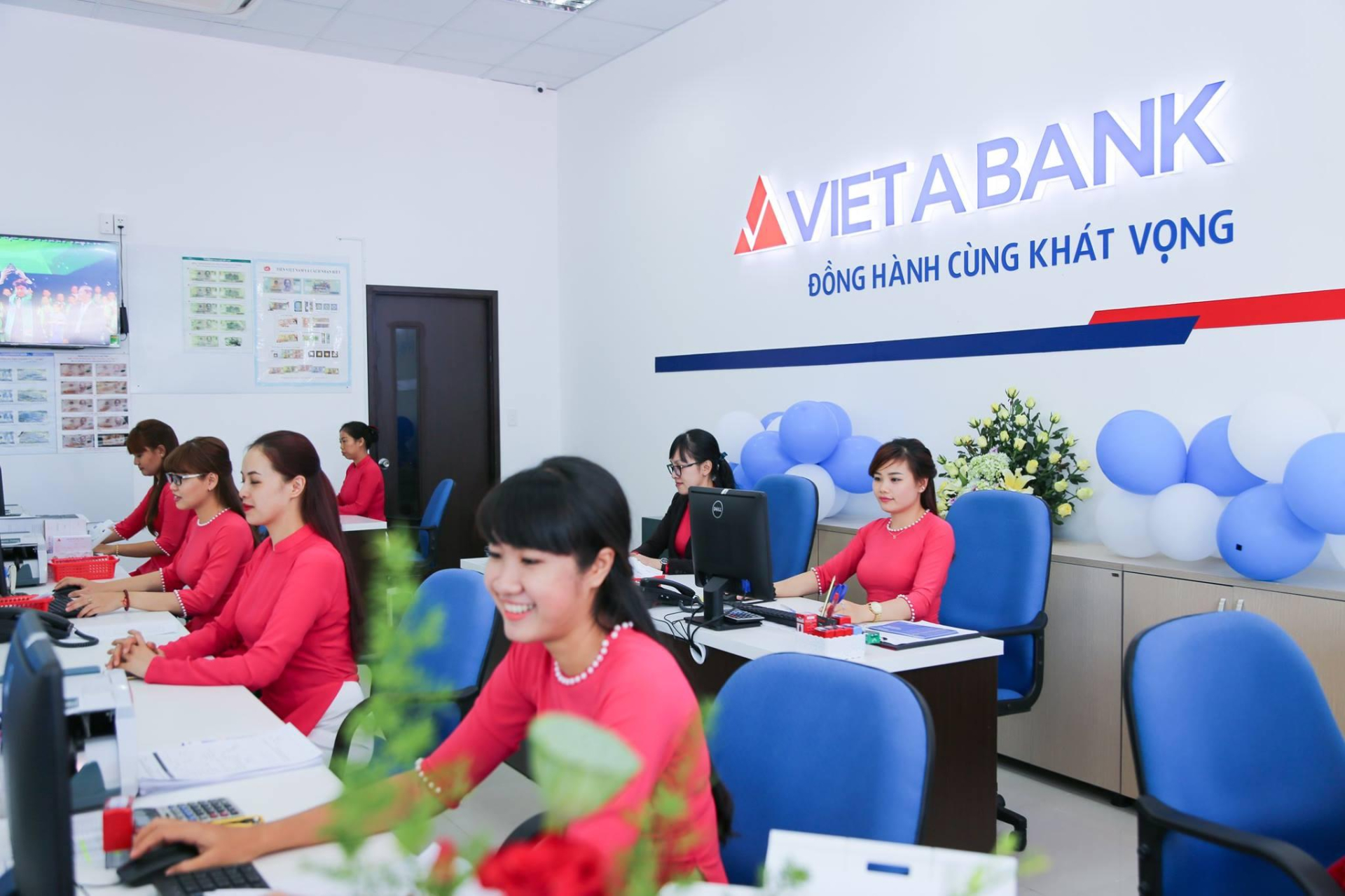 Ngân hàng VietABank: Hai thập kỷ gây dựng thương hiệu - ảnh 3