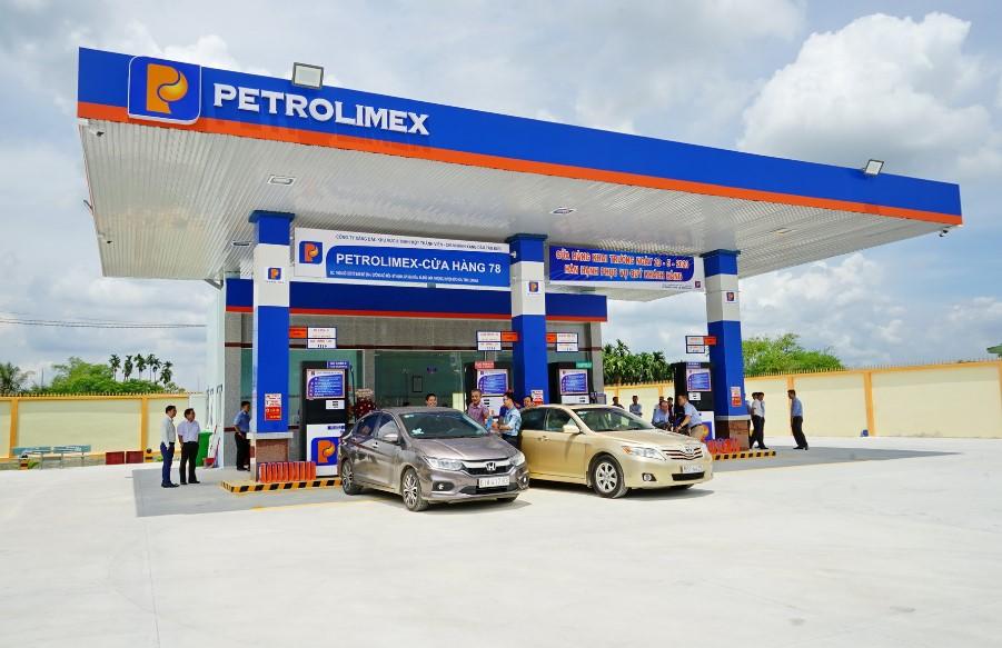 Tập đoàn Petrolimex: “Cánh chim đầu đàn” của ngành xăng dầu Việt Nam - ảnh 1