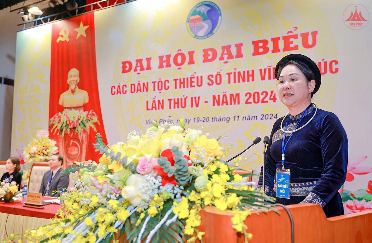 Thứ trưởng, Phó Chủ nhiệm Ủy ban Dân tộc Nông Thị Hà khẳng định, đồng bào các DTTS Vĩnh Phúc đang góp sức củng cố khối đại đoàn kết toàn dân tộc. (Ảnh: Trà Hương)