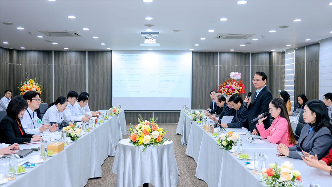Bí thư Tỉnh ủy Vĩnh Phúc Đặng Xuân Phong làm việc với khối doanh nghiệp tư nhân Công ty Honda Việt Nam. Bí thư Tỉnh ủy Vĩnh Phúc Đặng Xuân Phong làm việc với khối doanh nghiệp tư nhân Công ty Honda Việt Nam.