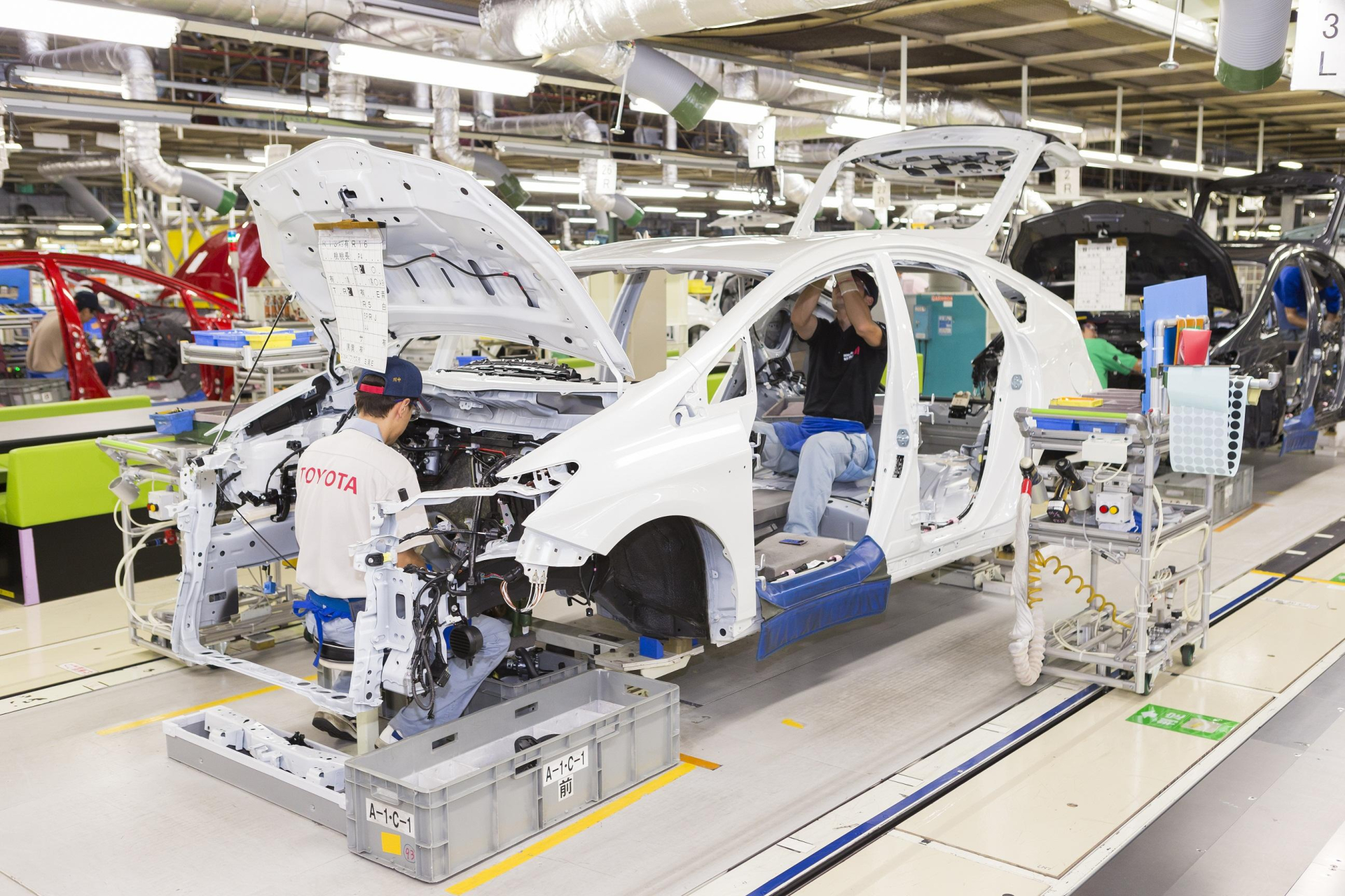 Toyota Việt Nam đã tạo ra môi trường làm việc an toàn và chuyên nghiệp với đội ngũ nhân viên tận tâm, luôn chú trọng đến sự phát triển bền vững đóng góp mạnh mẽ cho sự phát triển của tỉnh. Toyota Việt Nam đã tạo ra môi trường làm việc an toàn và chuyên nghiệp với đội ngũ nhân viên tận tâm, luôn chú trọng đến sự phát triển bền vững đóng góp mạnh mẽ cho sự phát triển của tỉnh.