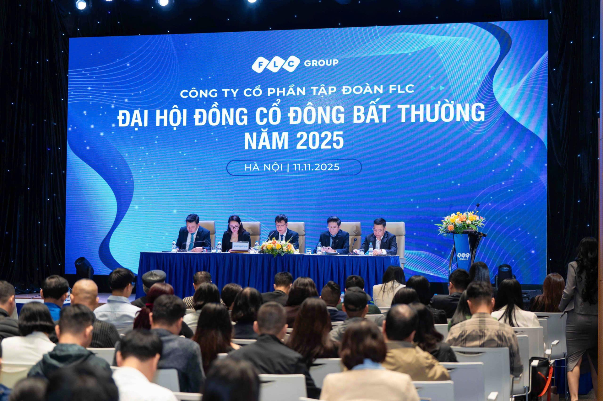 dhdcd-flc-tap-trung-phat-trien-du-an-phap-ly-hoan-chinh-ky-vong-doanh-thu-giai-doan-2025-2026-gan-4_6912bb9f455fbjpg-6912c2bc44569.jpg