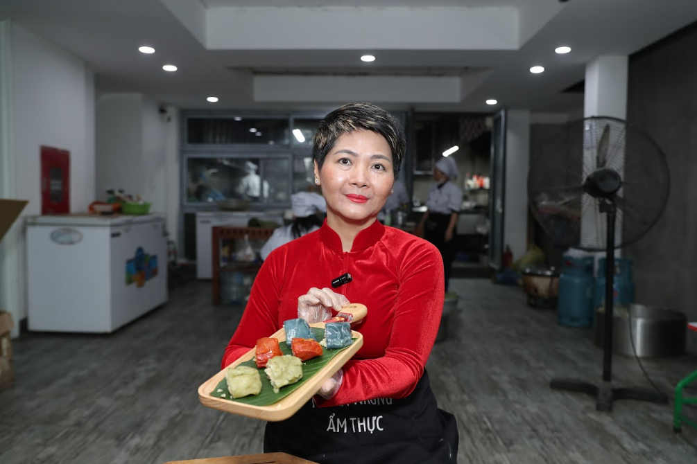 Madame Nhung tâm niệm bánh chưng phải là “di sản ẩm thực”của dân tộc.