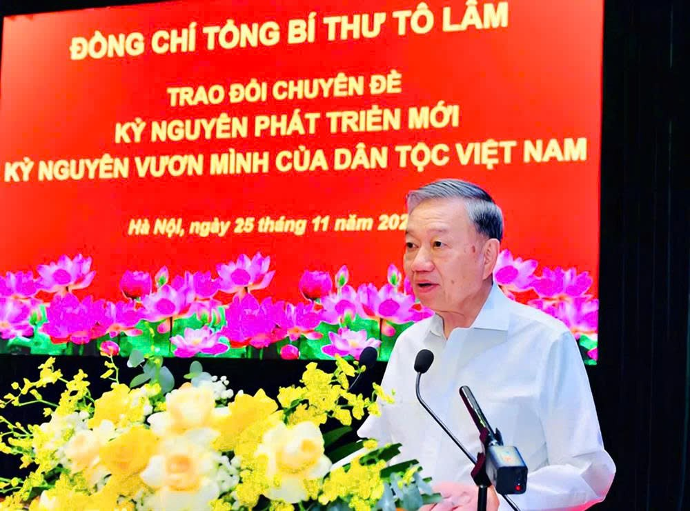 Tổng Bí thư Tô Lâm trao đổi chuyên đề “Kỷ nguyên phát triển mới - Kỷ nguyên vươn mình của dân tộc Việt Nam