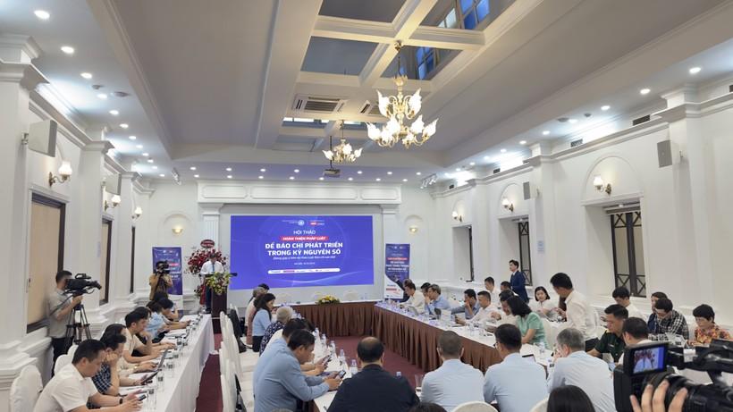 Toàn cảnh hội thảo. (Ảnh: VietTimes) Toàn cảnh hội thảo. (Ảnh: VietTimes)
