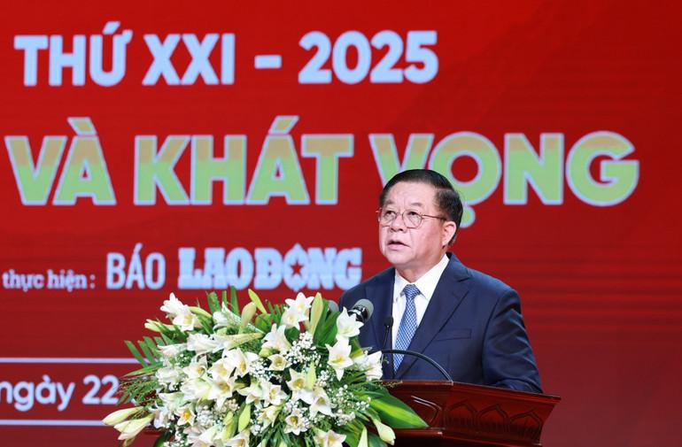 Đồng chí Nguyễn Trọng Nghĩa phát biểu chỉ đạo tại Chương trình. Đồng chí Nguyễn Trọng Nghĩa phát biểu chỉ đạo tại Chương trình.
