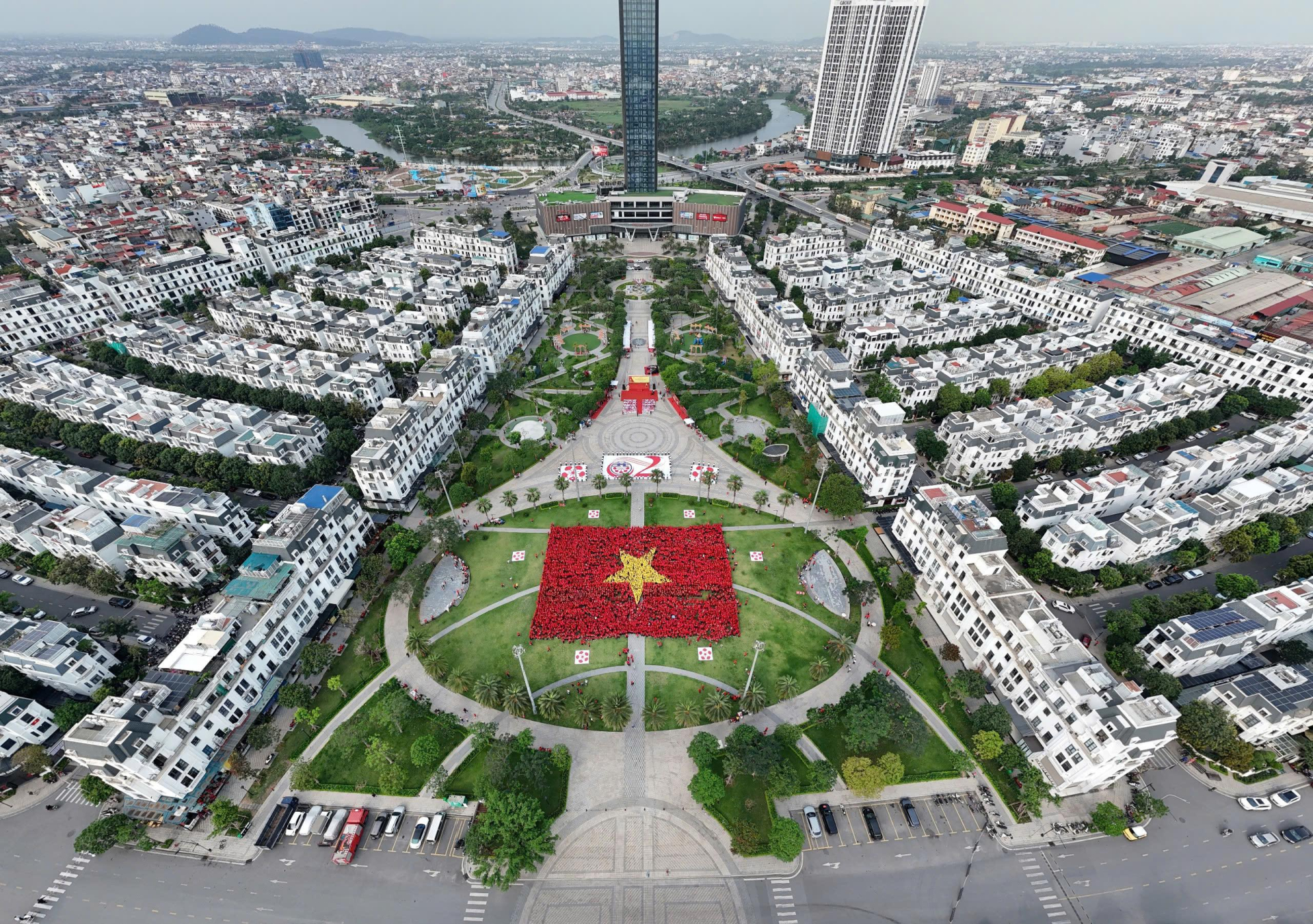 Hải Phòng đang phát triển không ngừng. Hải Phòng đang phát triển không ngừng.