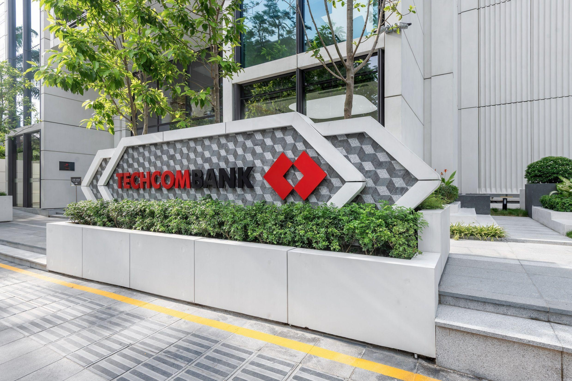 Hồ Hùng Anh – Vị “thuyền trưởng” và hành trình cùng Techcombank vươn tầm tỷ đô - ảnh 7 Hồ Hùng Anh – Vị “thuyền trưởng” và hành trình cùng Techcombank vươn tầm tỷ đô - ảnh 7