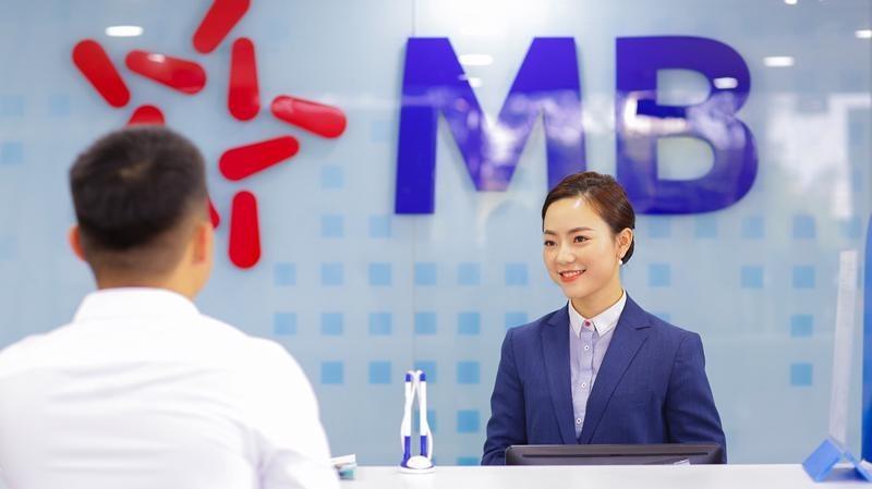 MB lãi trước thuế gần 15.900 tỷ đồng, duy trì vị thế dẫn đầu trong nhóm ngân hàng ngoài quốc doanh. (Ảnh minh họa) MB lãi trước thuế gần 15.900 tỷ đồng, duy trì vị thế dẫn đầu trong nhóm ngân hàng ngoài quốc doanh. (Ảnh minh họa)