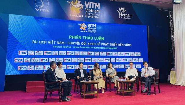 Các diễn giả, chuyên gia đề xuất nhiều giải pháp chuyển đổi xanh đối với du lịch Việt Nam.