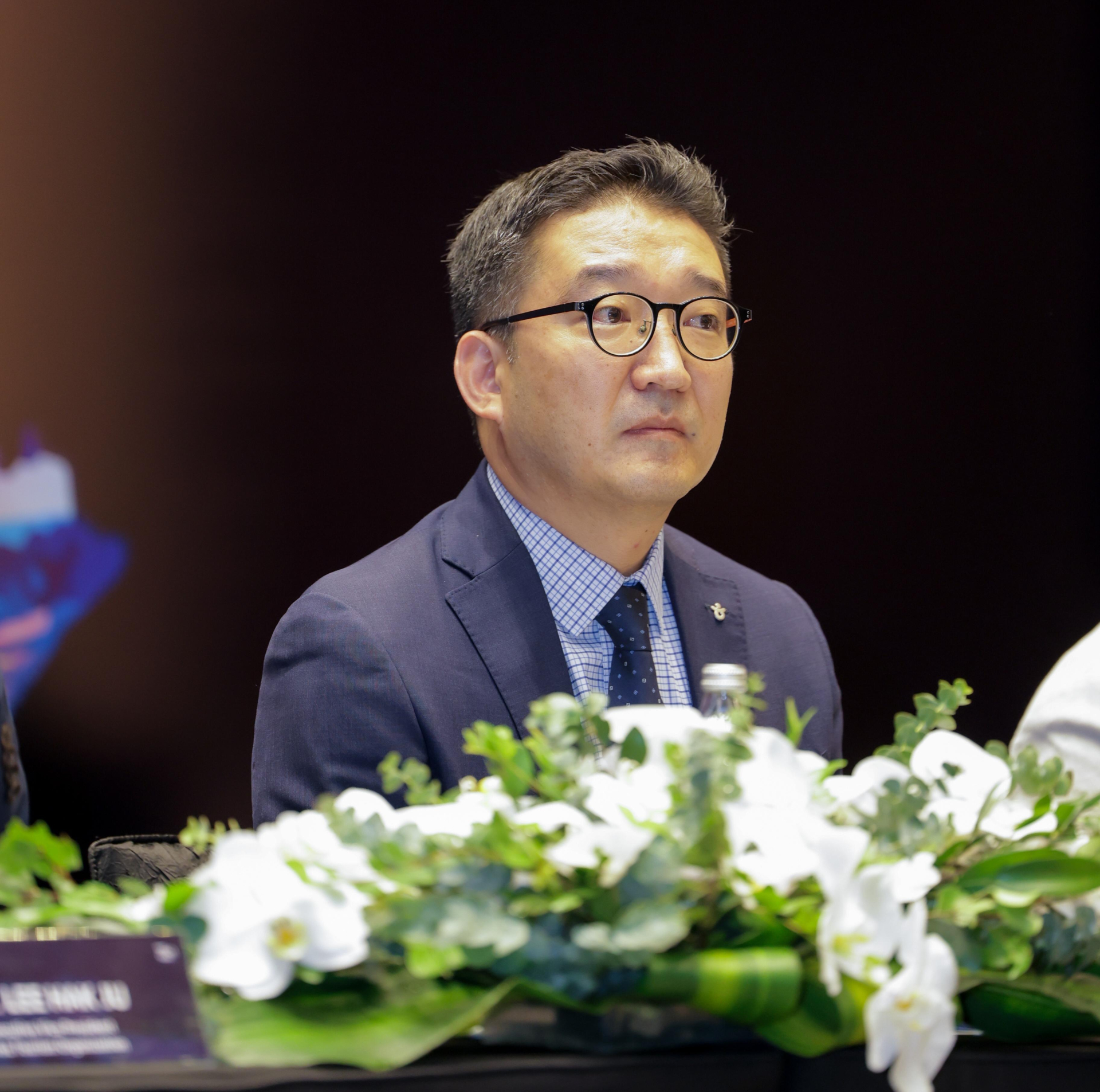 Ông Lee Jae Hoon - Trưởng đại diện Tổng cục Du lịch Hàn Quốc tại Việt Nam .