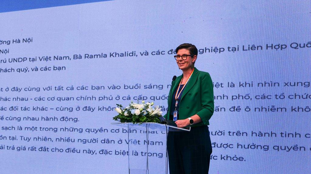 Tiến sĩ Angela Pratt, Trưởng Đại diện của WHO tại Việt Nam phát biểu tại sự kiện.