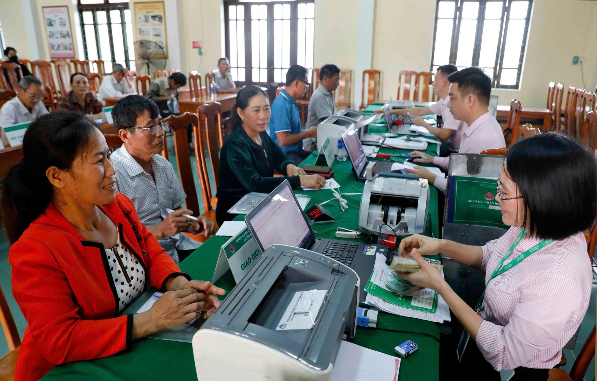 Ngân hàng Chính sách xã hội, điểm tựa tin cậy cho an sinh của người nghèo - ảnh 3