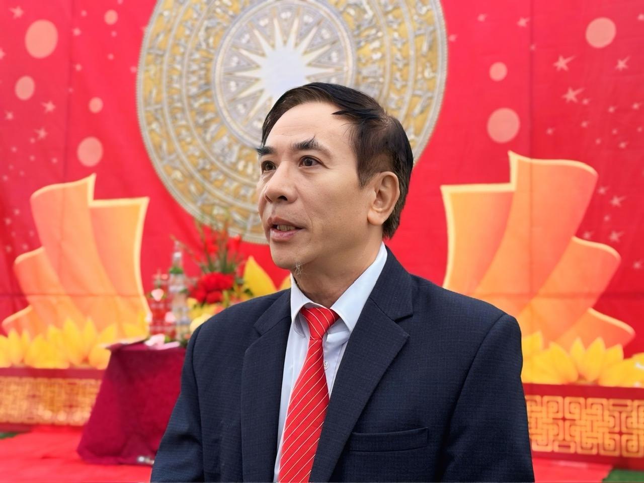 Ông Hà Huy Tâm