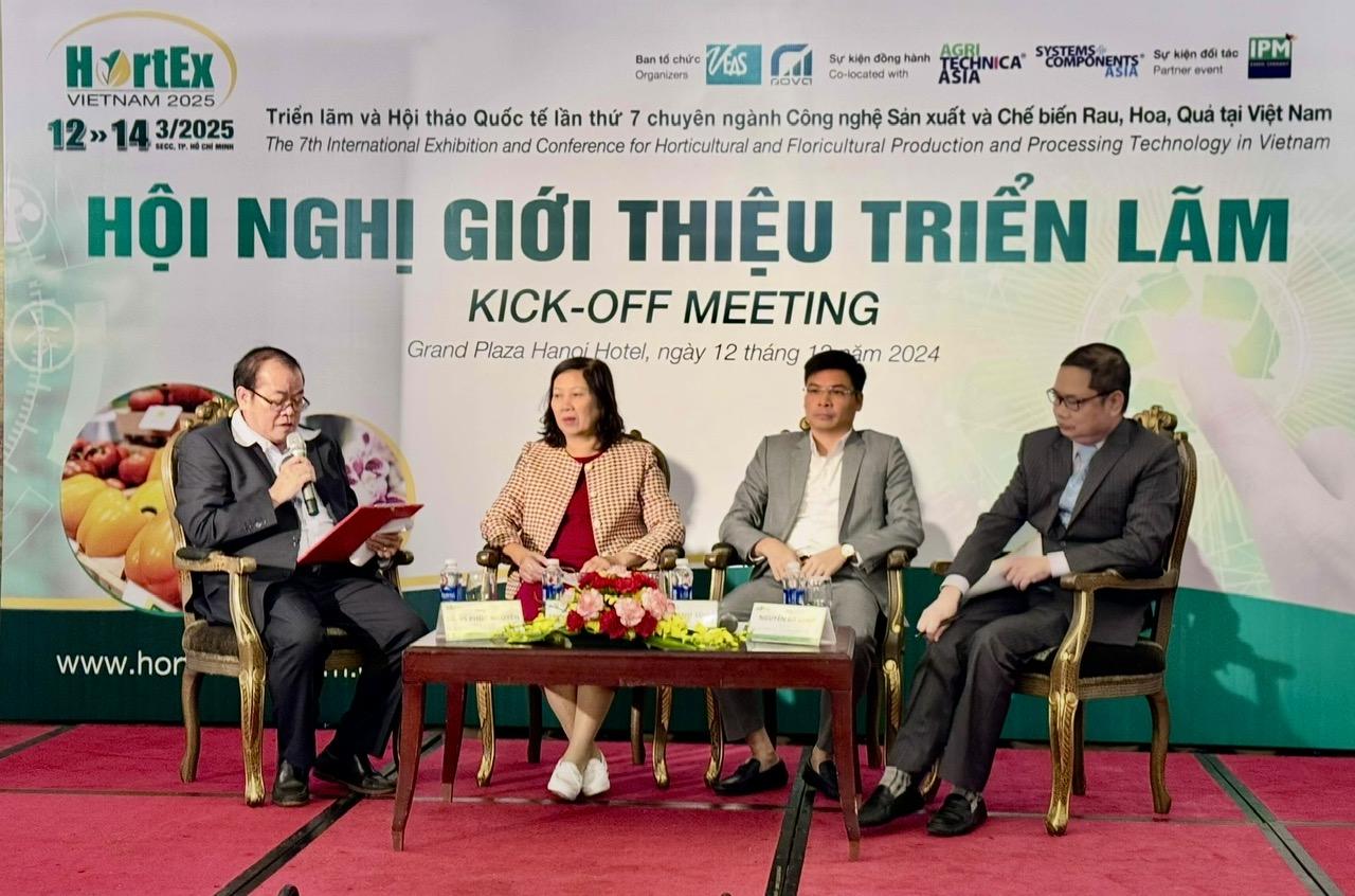 Tọa đàm “Kết nối chuỗi cung ứng và Giải pháp nâng cao giá trị thương hiệu ngành rau, hoa, quả Việt Nam”.