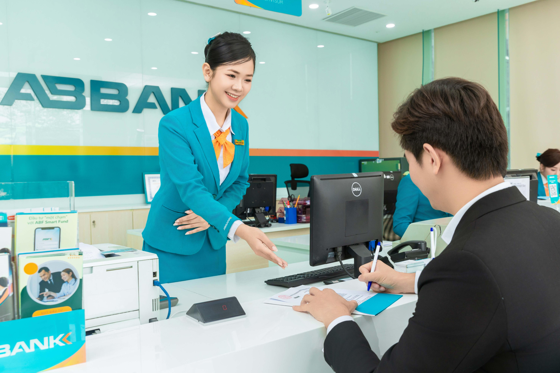 LNTT quý I/2025 của ABBANK tăng 128% so với cùng kỳ năm 2024. LNTT quý I/2025 của ABBANK tăng 128% so với cùng kỳ năm 2024.