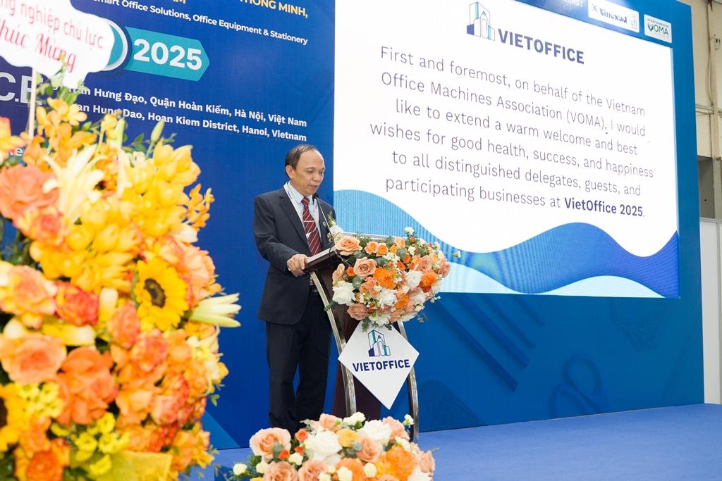 Ông Nguyễn Tuấn Minh – Chủ tịch VOMA phát biểu tại lễ khai mạc. Ông Nguyễn Tuấn Minh – Chủ tịch VOMA phát biểu tại lễ khai mạc.
