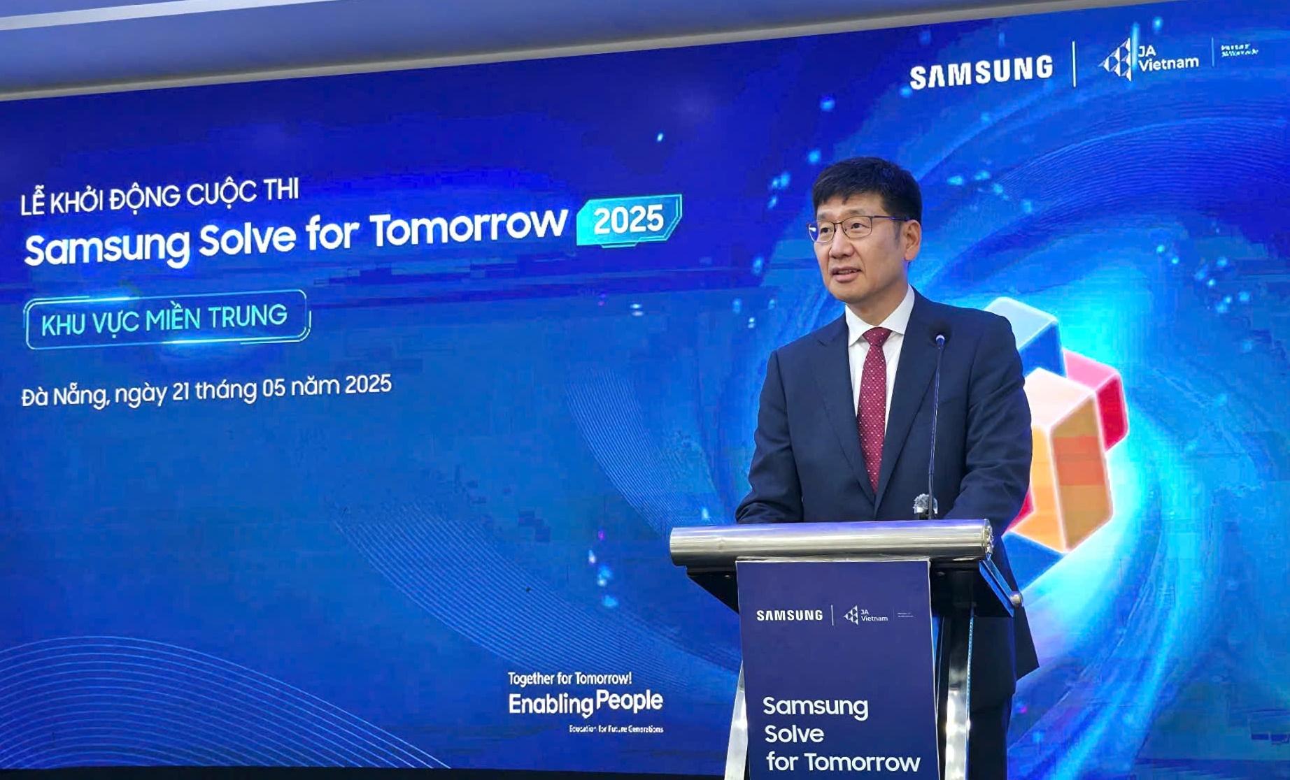 Ông Na Ki Hong- Tổng Giám đốc Samsung Việt Nam phát biểu tại chương trình. Ông Na Ki Hong- Tổng Giám đốc Samsung Việt Nam phát biểu tại chương trình.