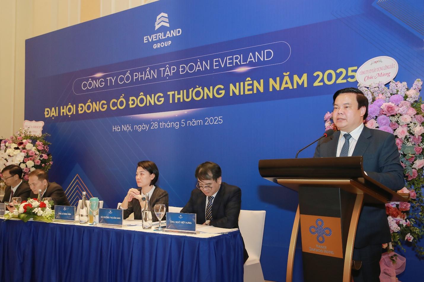 Ông Lê Đình Vinh ,Chủ tịch Hội đồng quản trị Tập đoàn Everland phát biểu tại Đại hội. Ông Lê Đình Vinh ,Chủ tịch Hội đồng quản trị Tập đoàn Everland phát biểu tại Đại hội.