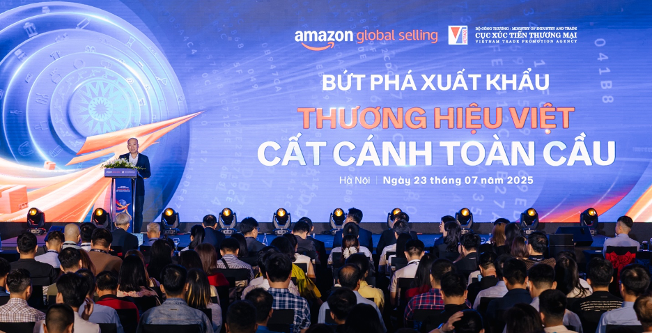 Ông Vũ Bá Phú, Cục trưởng Cục Xúc tiến thương mại, Bộ Công thương phát biểu khai mạc hội nghị. Ông Vũ Bá Phú, Cục trưởng Cục Xúc tiến thương mại, Bộ Công thương phát biểu khai mạc hội nghị.