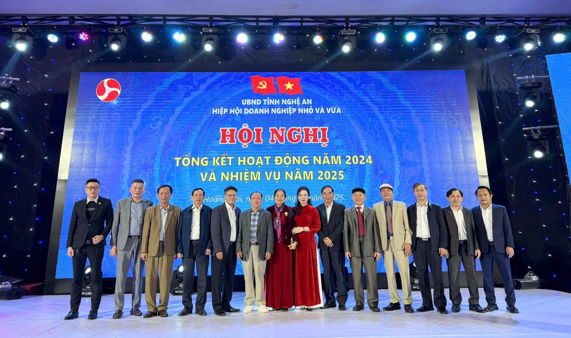 Hai mươi năm xây dựng và lan tỏa tinh thần khởi nghiệp tại Nghệ An - ảnh 2 Hai mươi năm xây dựng và lan tỏa tinh thần khởi nghiệp tại Nghệ An - ảnh 2