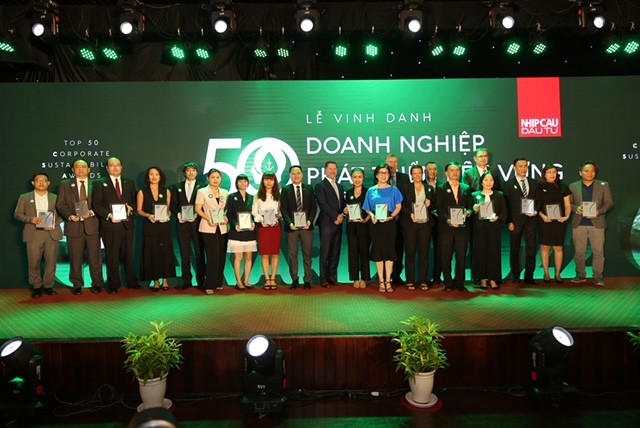 (2) Unilever Việt Nam được vinh danh tại giải thưởng Doanh nghiệp Phát triển Bền vững - Corporate Sustainability Awards