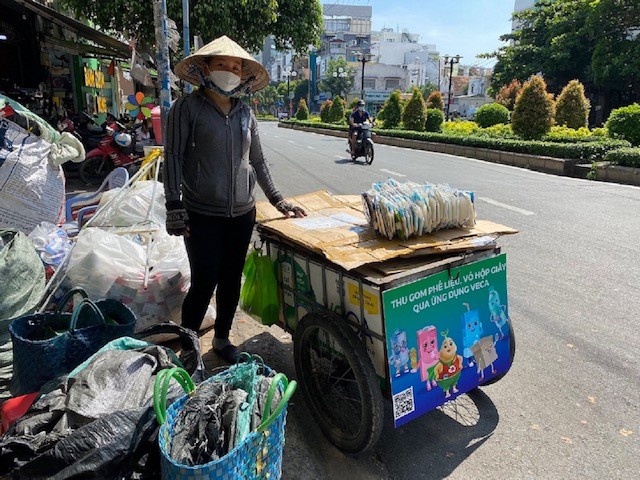 Dự án góp phần cải thiện sinh kế cho những người thu gom phế liệu tham gia chương trình.