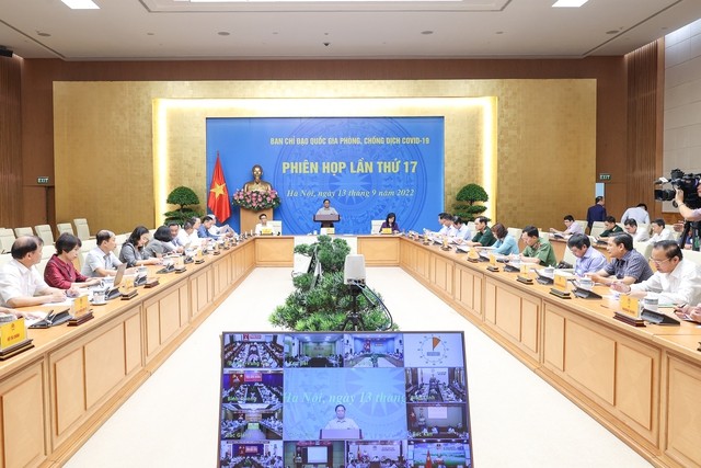 Thủ tướng Phạm Minh Chính – Trưởng Ban Chỉ đạo Quốc gia phòng, chống dịch COVID-19 chủ trì Phiên họp lần thứ 17 của Ban Chỉ đạo.