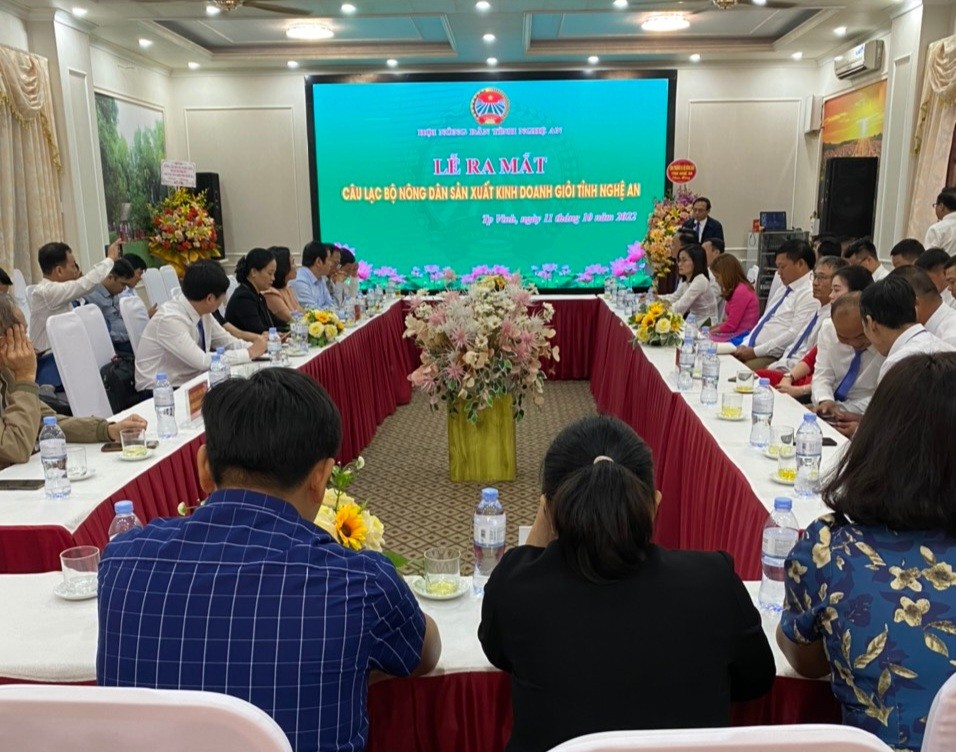Ra mắt Câu lạc bộ Nông dân sản xuất kinh doanh giỏi tỉnh Nghệ An