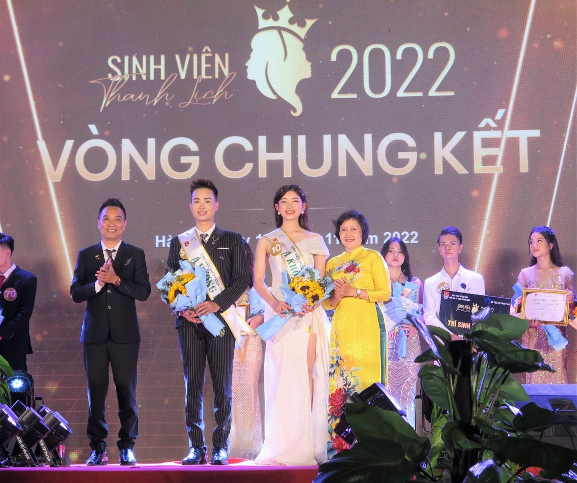 Chung kết cuộc thi sinh viên thanh lịch