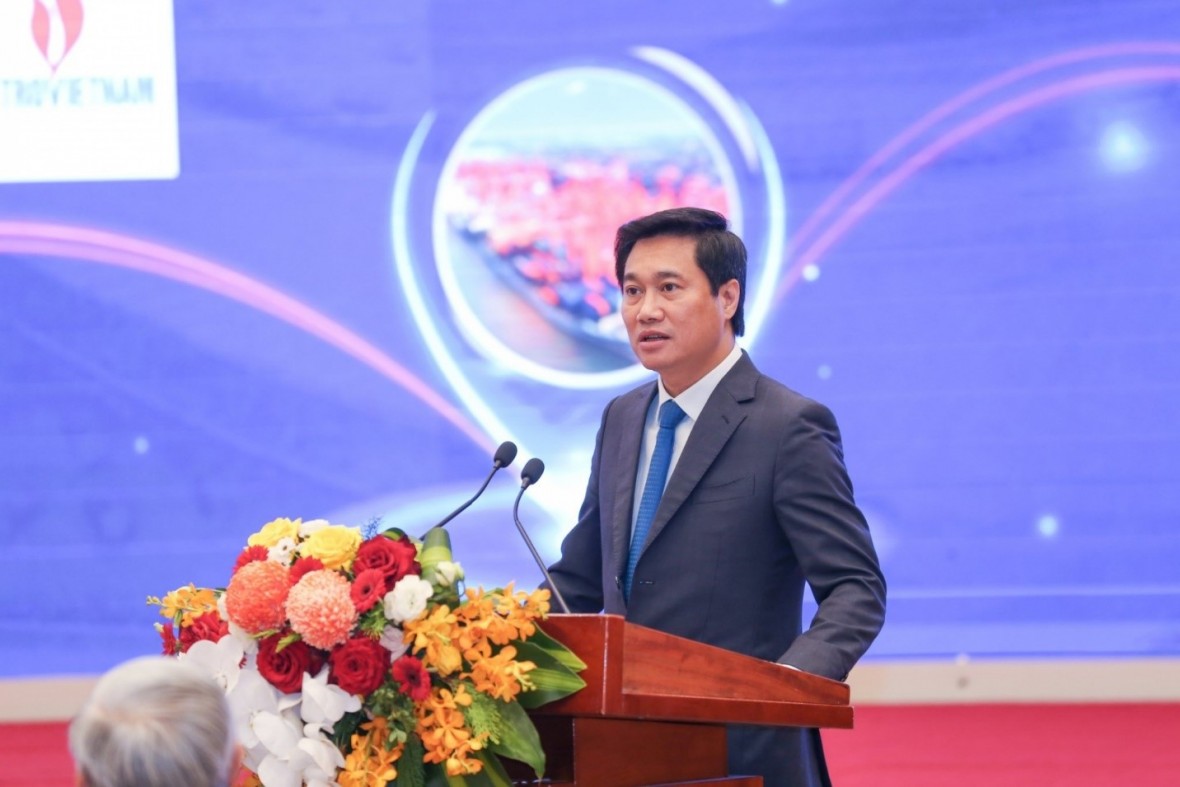 Thứ trưởng Bộ xây dựng Nguyễn Tường Văn phát biểu tại hội thảo