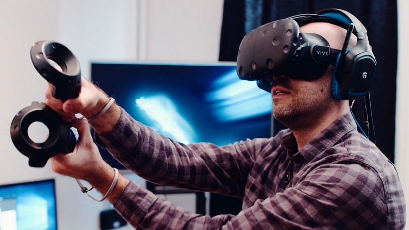 Công nghệ VR tạo cảm giác chân thật cho người sử dụng . Ảnh minh họa