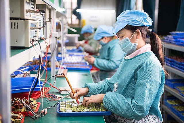 Bộ trưởng Bộ Công Thương Nguyễn Hồng Diên chủ trì Hội nghị trực tuyến khối công thương địa phương về thúc đẩy phát triển sản xuất kinh doanh và xuất, nhập khẩu năm 2023 - Ảnh: VGP/PT