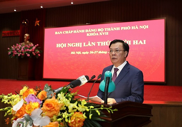 Bí thư Thành ủy Đinh Tiến Dũng phát biểu khai mạc hội nghị. Ảnh: Hanoi.gov