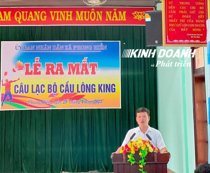 Ông Hoàng Ngọc Trung –Phó chủ tịch UBND Xã Phát biểu