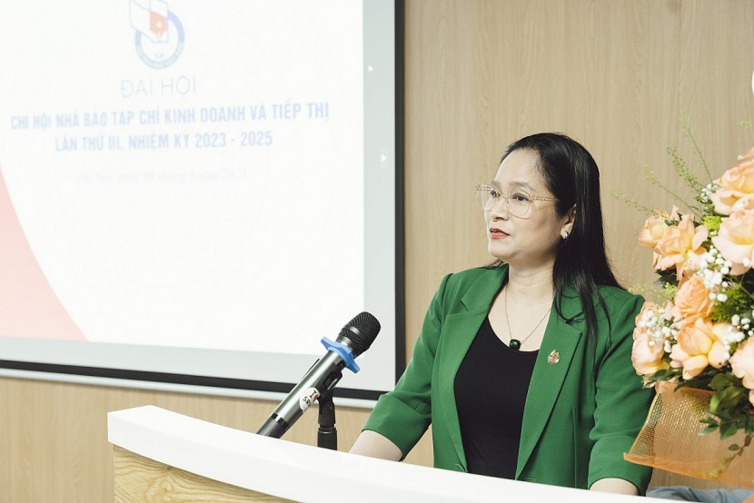 Bà Vũ Thị Hà phát biểu tại Đại hội.