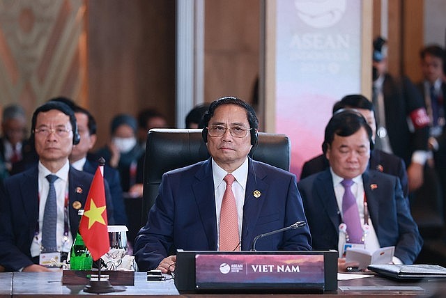 Thủ tướng Phạm Minh Chính nêu ra 3 vấn đề cốt lõi quyết định bản sắc, giá trị, sức sống và uy tín của ASEAN, đó là giữ vững độc lập, tự chủ chiến lược, vươn mình bứt phá trở thành tâm điểm tăng trưởng của khu vực và toàn cầu, và thích ứng ngày càng tốt hơ