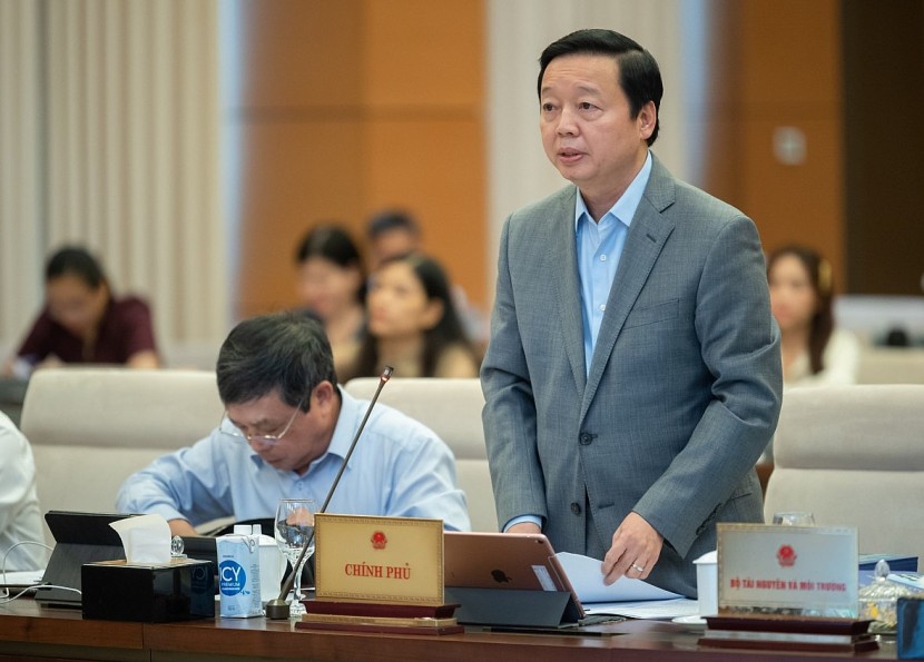 Phó thủ tướng Trần Hồng Hà tại phiên họp chiều 11/5 của Ủy ban Thường vụ Quốc hội. 