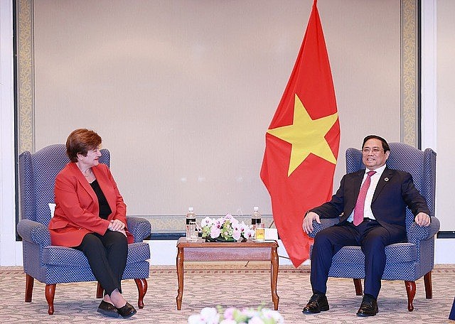 Bà Kristalina Georgieva đánh giá cao chính sách điều hành kinh tế-xã hội của Việt Nam, sớm kiểm soát dịch bệnh COVID-19, chuyển nhanh sang mở cửa nền kinh tế - Ảnh: VGP/Nhật Bắc