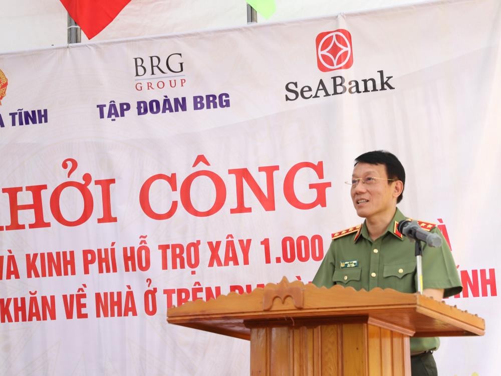 Thứ trưởng Lương Tam Quang phát biểu tại buổi Lễ.