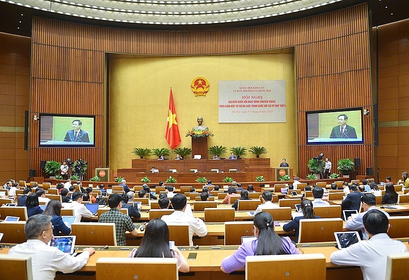 Hội nghị đại biểu Quốc hội hoạt động chuyên trách thảo luận một số nội dung trình Quốc hội tại Kỳ họp thứ 5 (Ảnh: Phạm Thắng) 