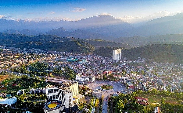 Thành phố Lào Cai ngày càng hiện đại. 