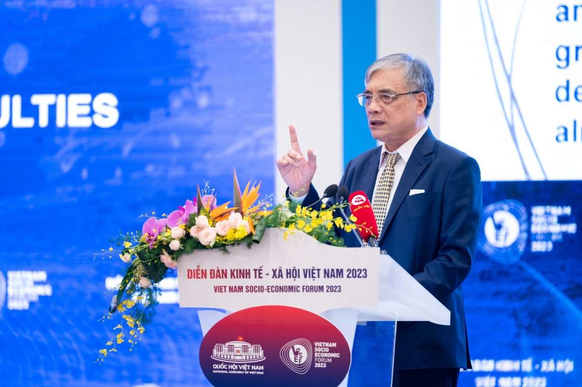 PGS Trần Đình Thiên nêu bật hai nghịch lý phát triển của nền kinh tế Việt Nam