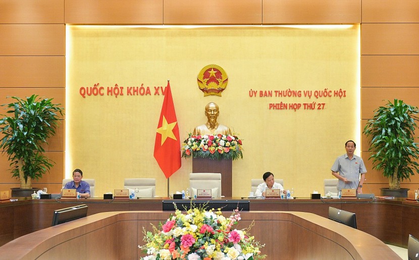 Phó Chủ tịch Quốc hội Trần Quang Phương điều hành nội dung phiên họp 