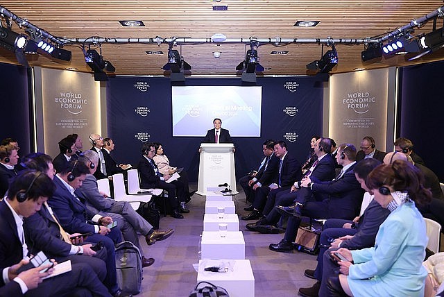 Thủ tướng Chính phủ Phạm Minh Chính phát biểu tại Đối thoại chiến lược quốc gia Việt Nam và Diễn đàn Kinh tế Thế giới (WEF) - Ảnh: VGP/Nhật Bắc