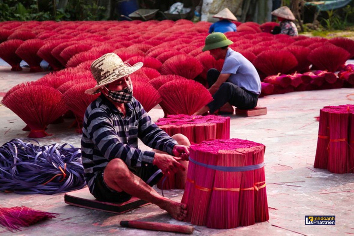 Làng hương Quảng Phú Cầu vào vụ Tết